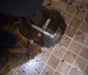 丰润卫生间漏水维修公司为您分享下卫生间渗水如何处理及注意事项